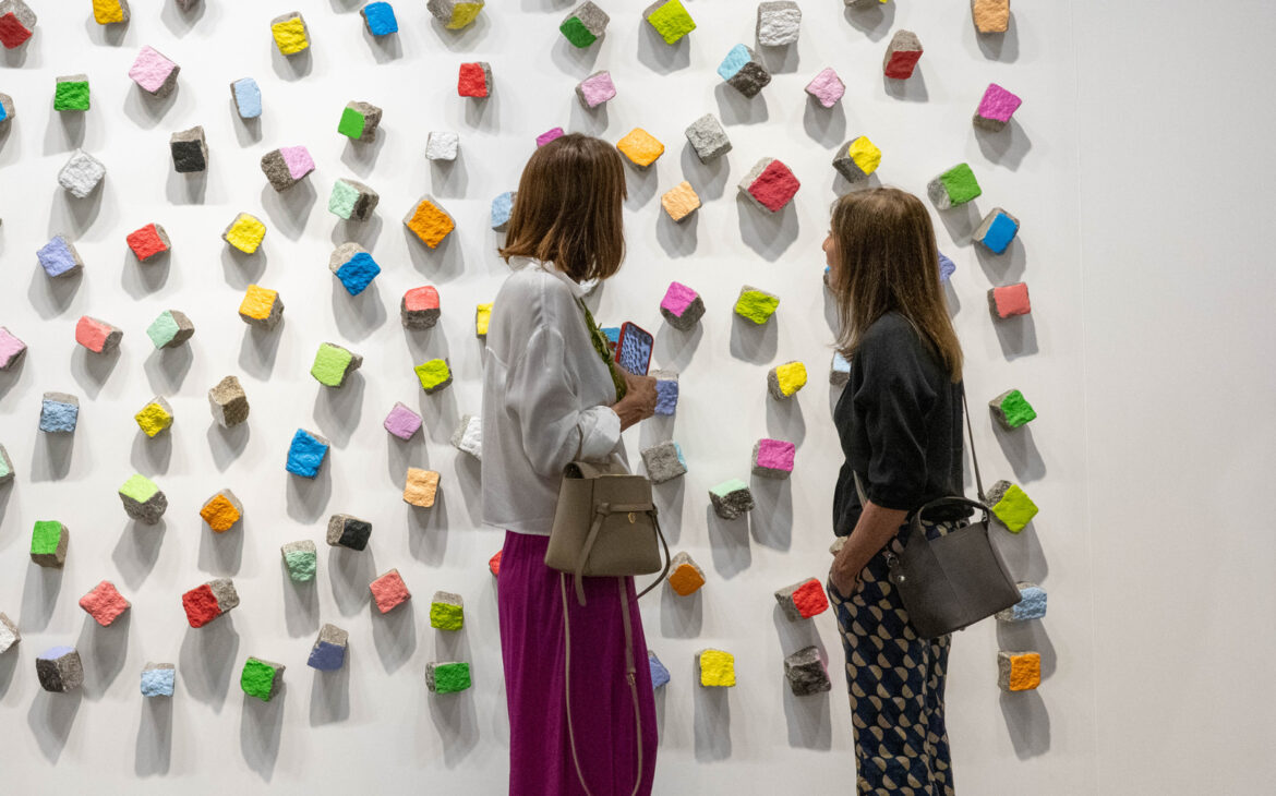 Contemporary Art Shows in October 2023 For Minimalist Art Lovers